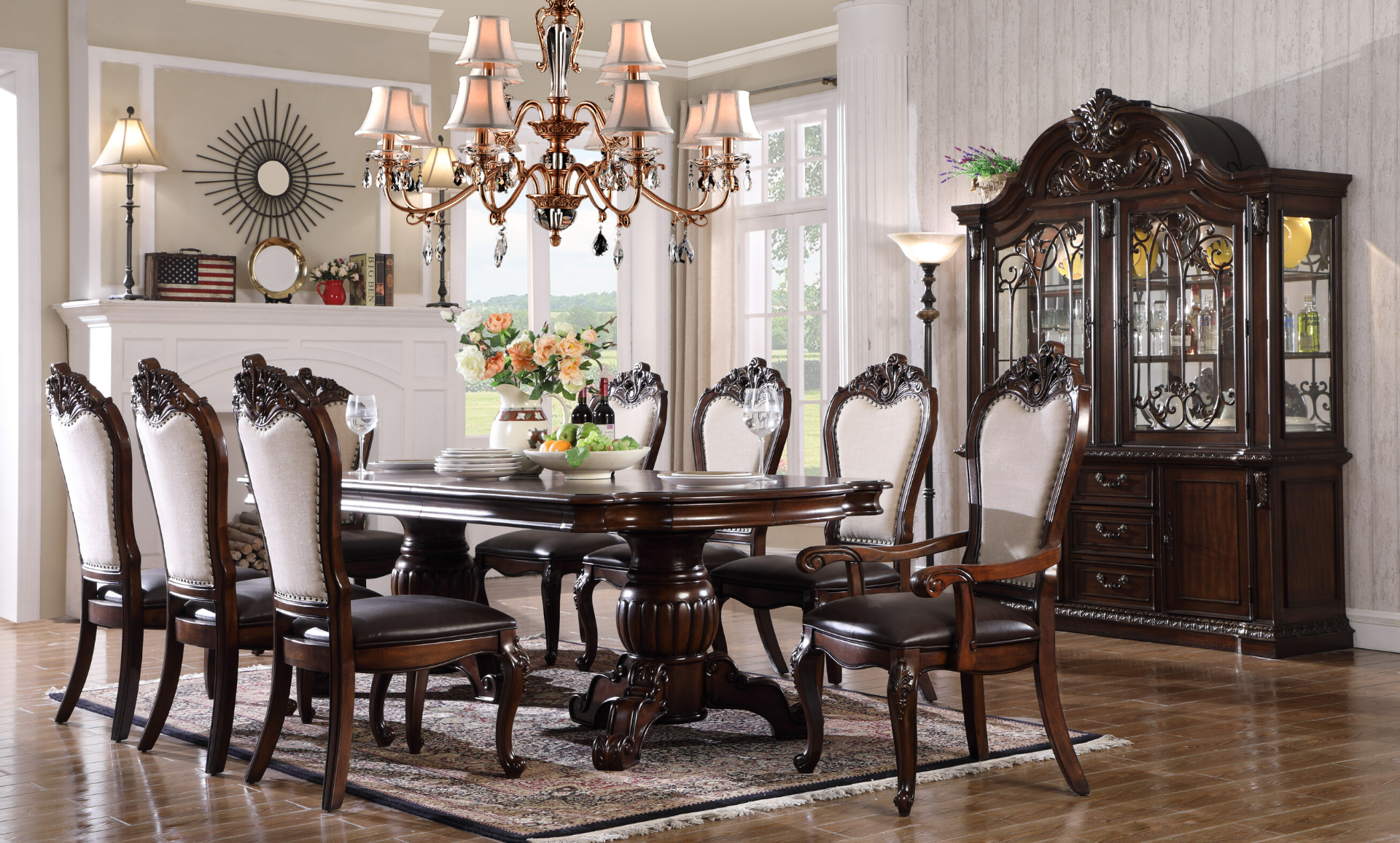 Including : Table with 6 chairs.