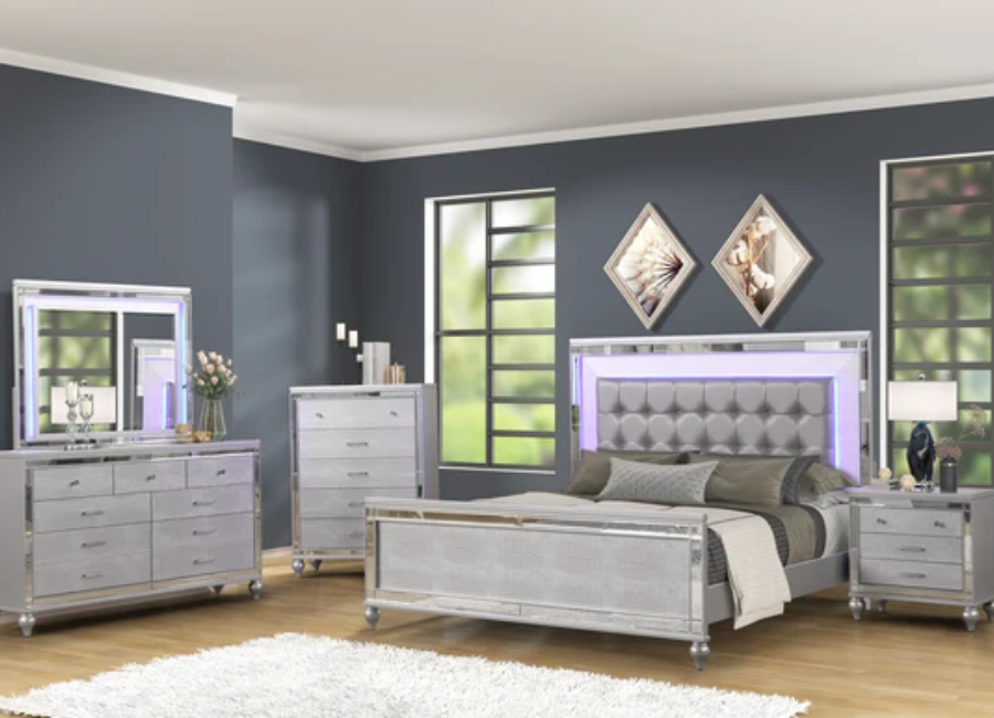 Including : Queen Bed, Dresser, Mirror, Chest, and 1 nightstand